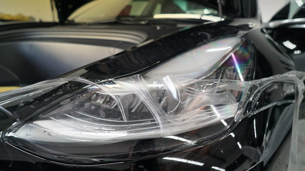 How to change headlight?