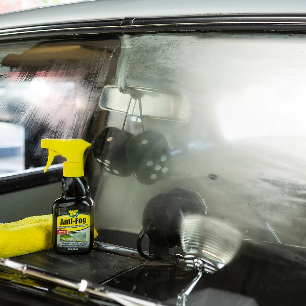 clean car windshield