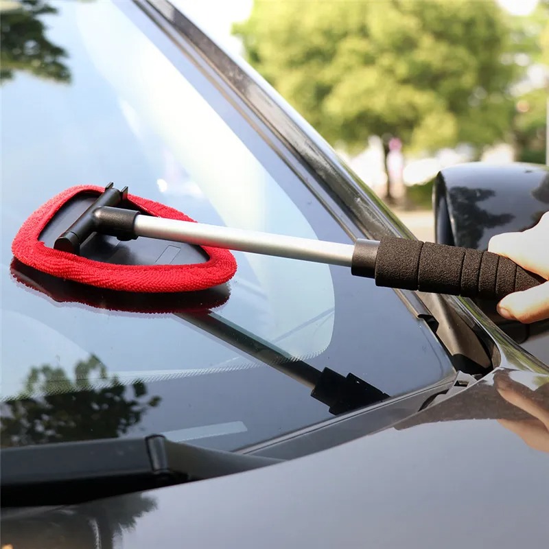 clean car windshield