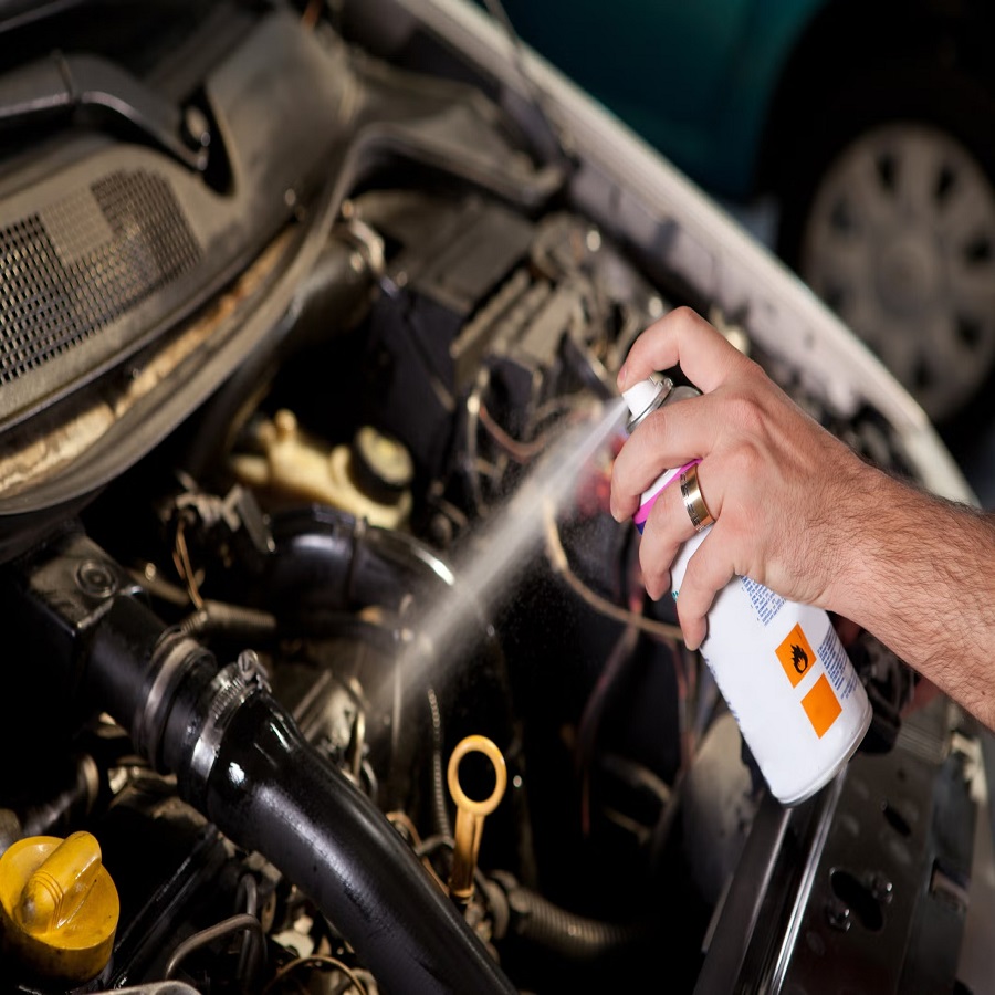 clean car engine